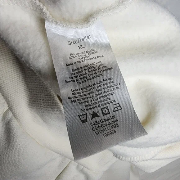 Hello Kitty Women's XL Graphic Hoodie Pullover Off-White Sweatshirt Hello Kitty - Picture 4 of 5